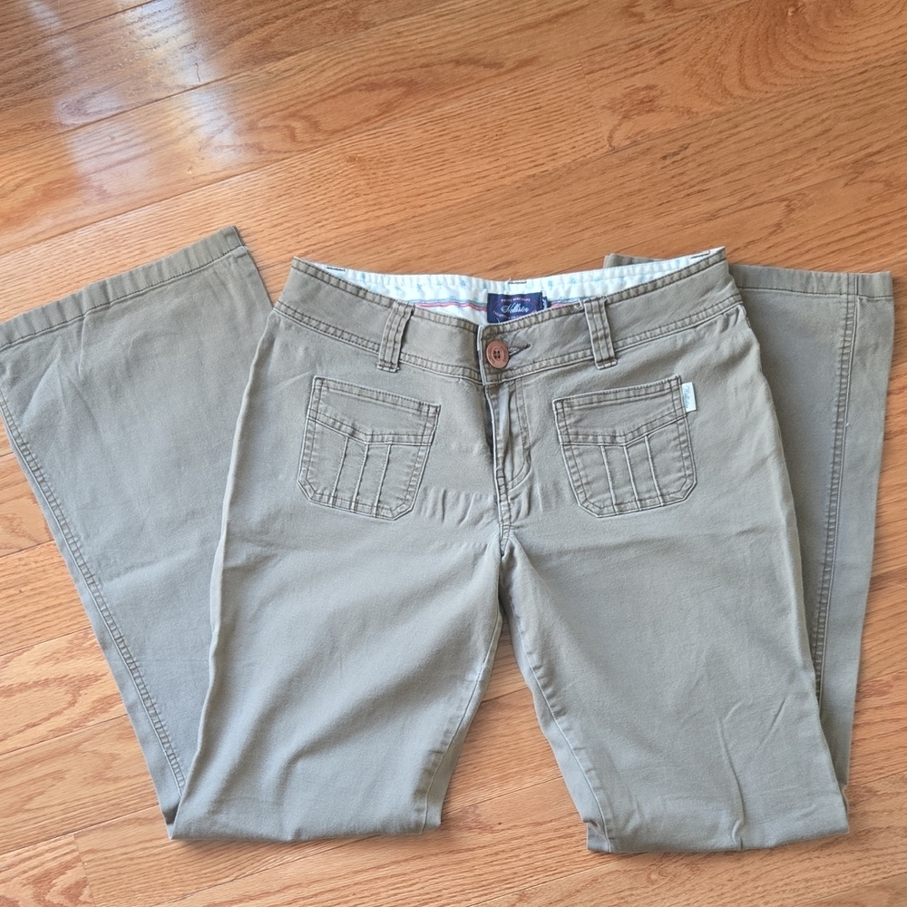 Hollister Khaki Green Casual Pants
